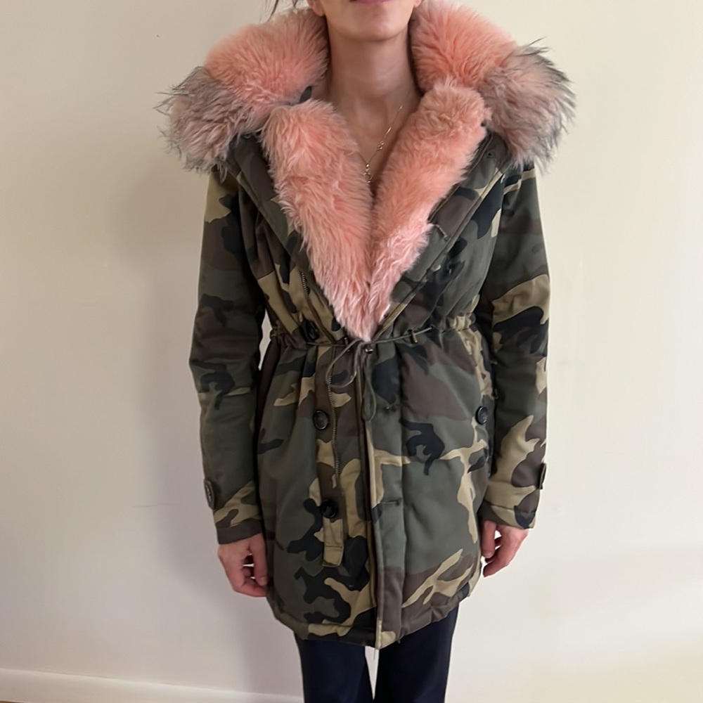 Italian faux fur camo coat. Similar to Mr & Mrs Italy.